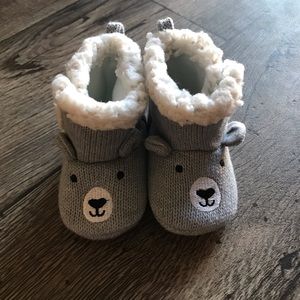 NWOT cloud island baby boots. 0-3 m